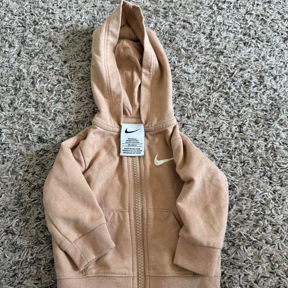 Nike Tan and Cream Hoodie